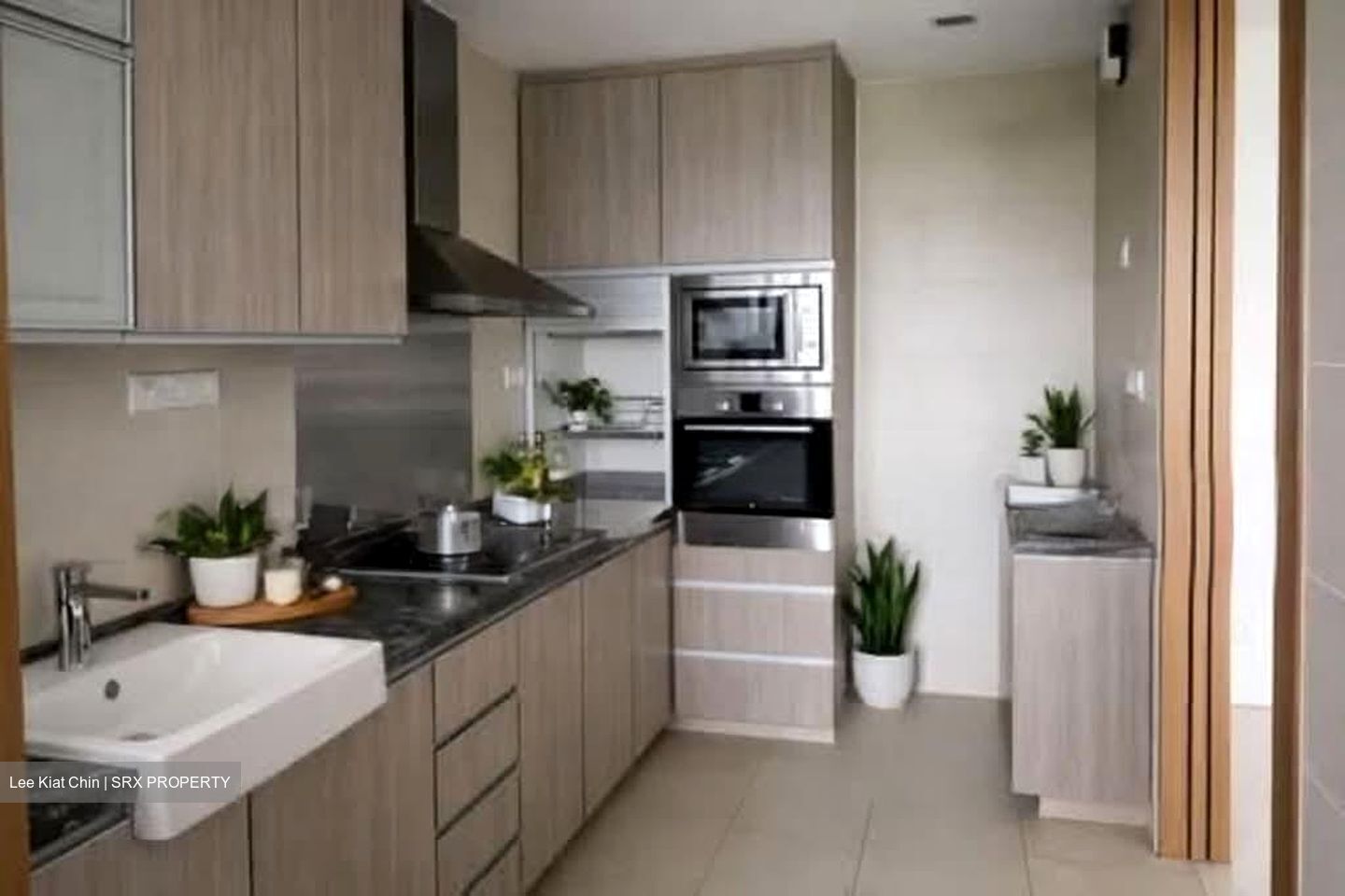 The Seafront On Meyer (D15), Condominium #563014001